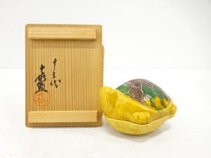 十三代　横石嘉助造　長崎三彩　香合